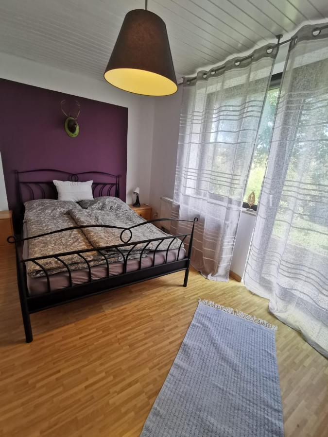 Haus Buron Apartamento Titisee-Neustadt Exterior foto